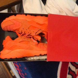 Nike air huarache run qs